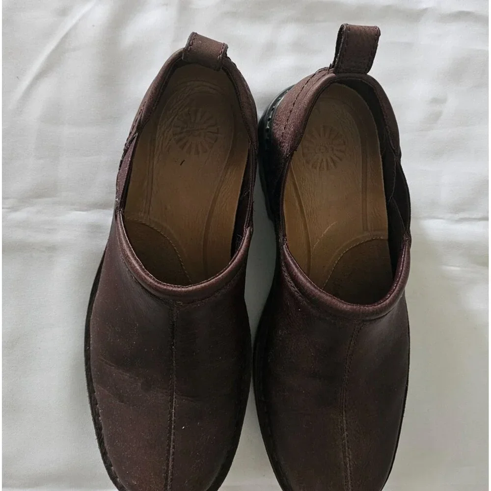 UGG Australia Men's Brown Leather Dyersville Loafer Shoe Size 9.5 - Picture 8 of 12
